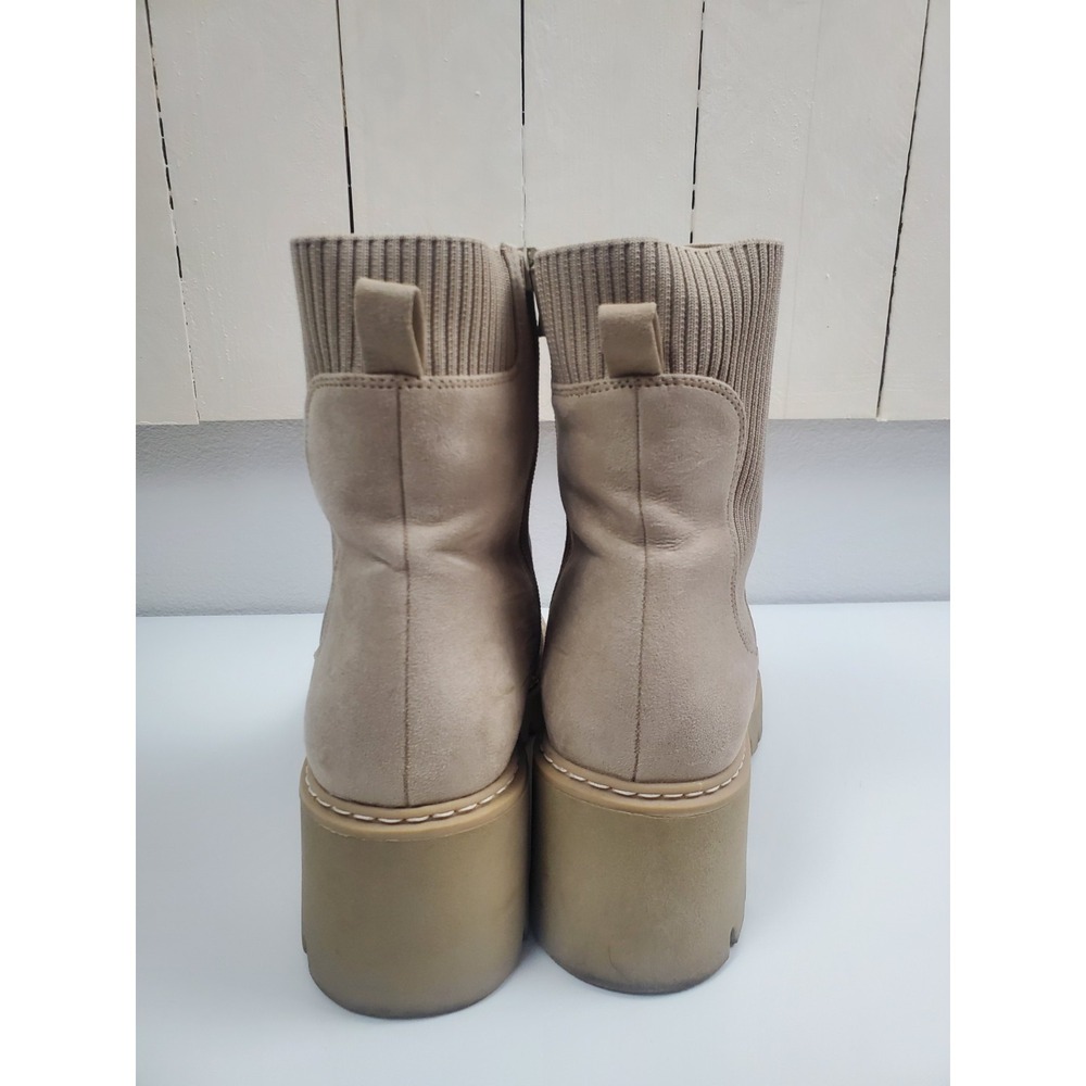 Chunky Lug Sole Ankle Boots Womens Size 9 Taupe Sock Boot Cozy Minimalist - Picture 4 of 10